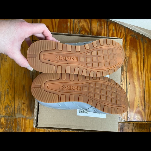 Grey Reebok Sneakers - Picture 3 of 6